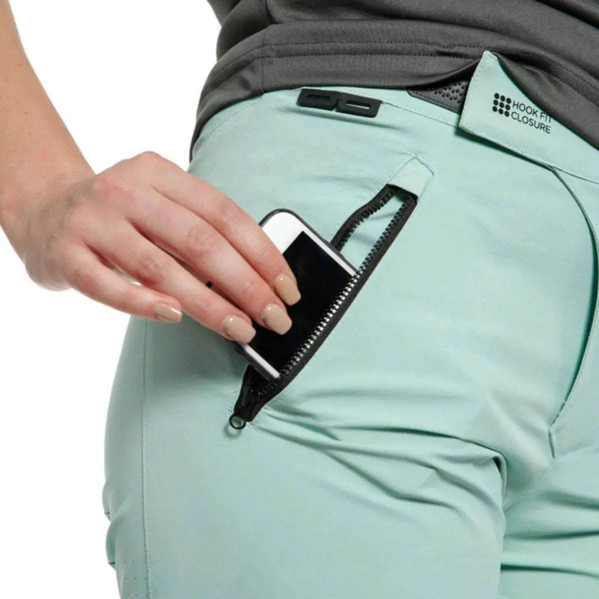 SHORT DAINESE HG IPANEMA MUJER WATER 203769483 50D TALLA L Dainese