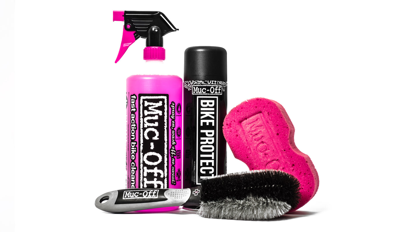 MUC-OFF BIKE CARE ESSENTIALS KIT (936)