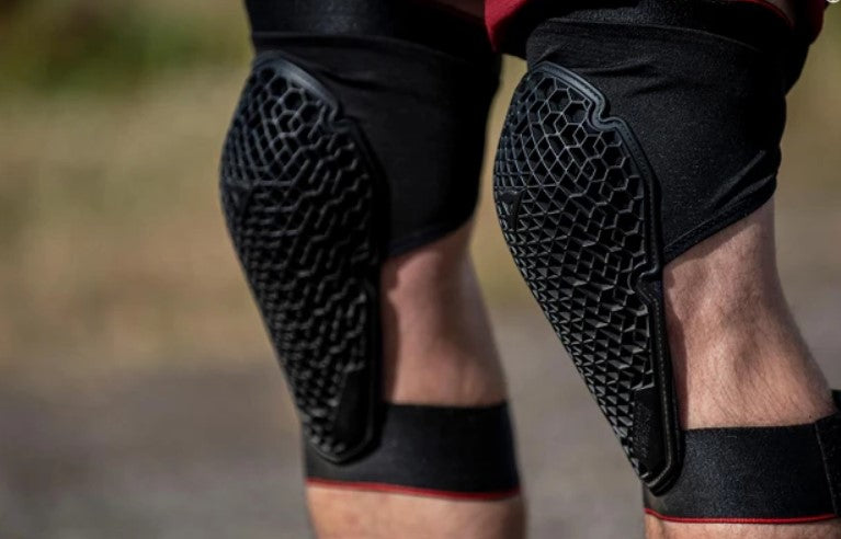 RODILLERA DAINESE TRAIL SKIN 2 GUARD LITE