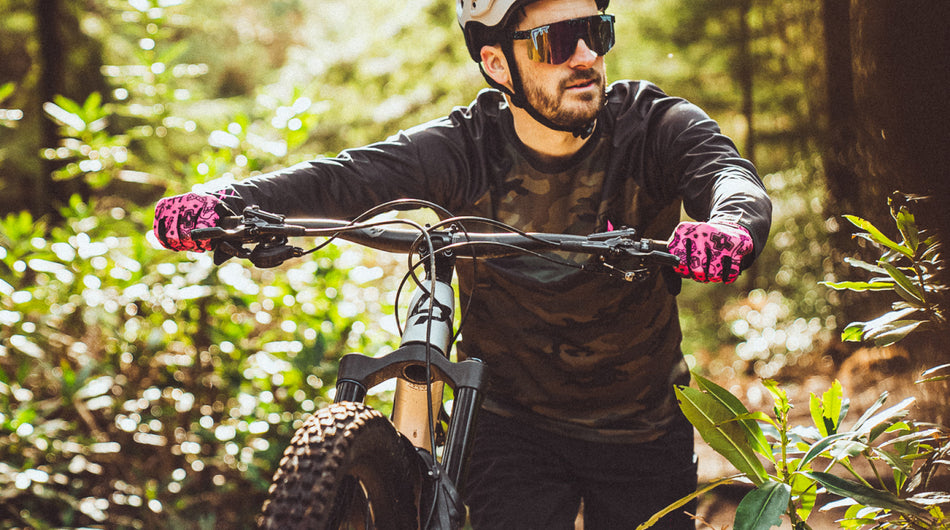 GUANTES LIGEROS RIDE GLOVES MUC-OFF  - PINK