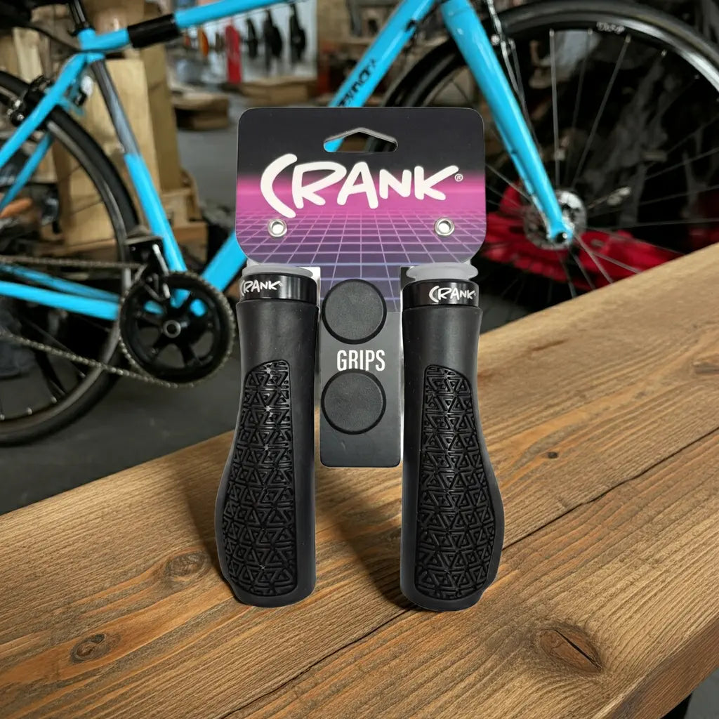 PUÑO CRANK ERGONOMICO LOCK ON BLACK - Bianchi Store